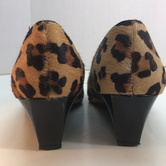 BCBGMaxAzria Leopard Print OpenToe Wedges Size 7 - Picture 4 of 8